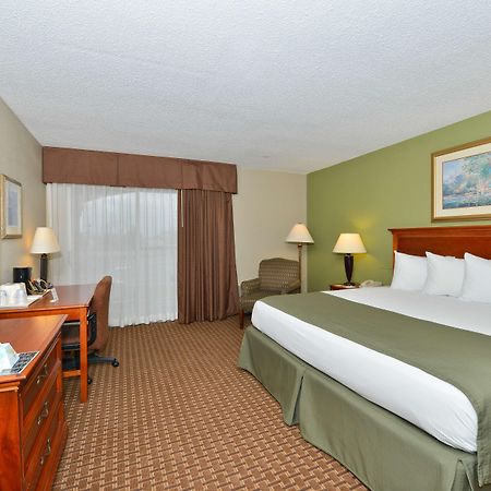 Surestay Plus Hotel By Best Western Raleigh North Downtown Zewnętrze zdjęcie