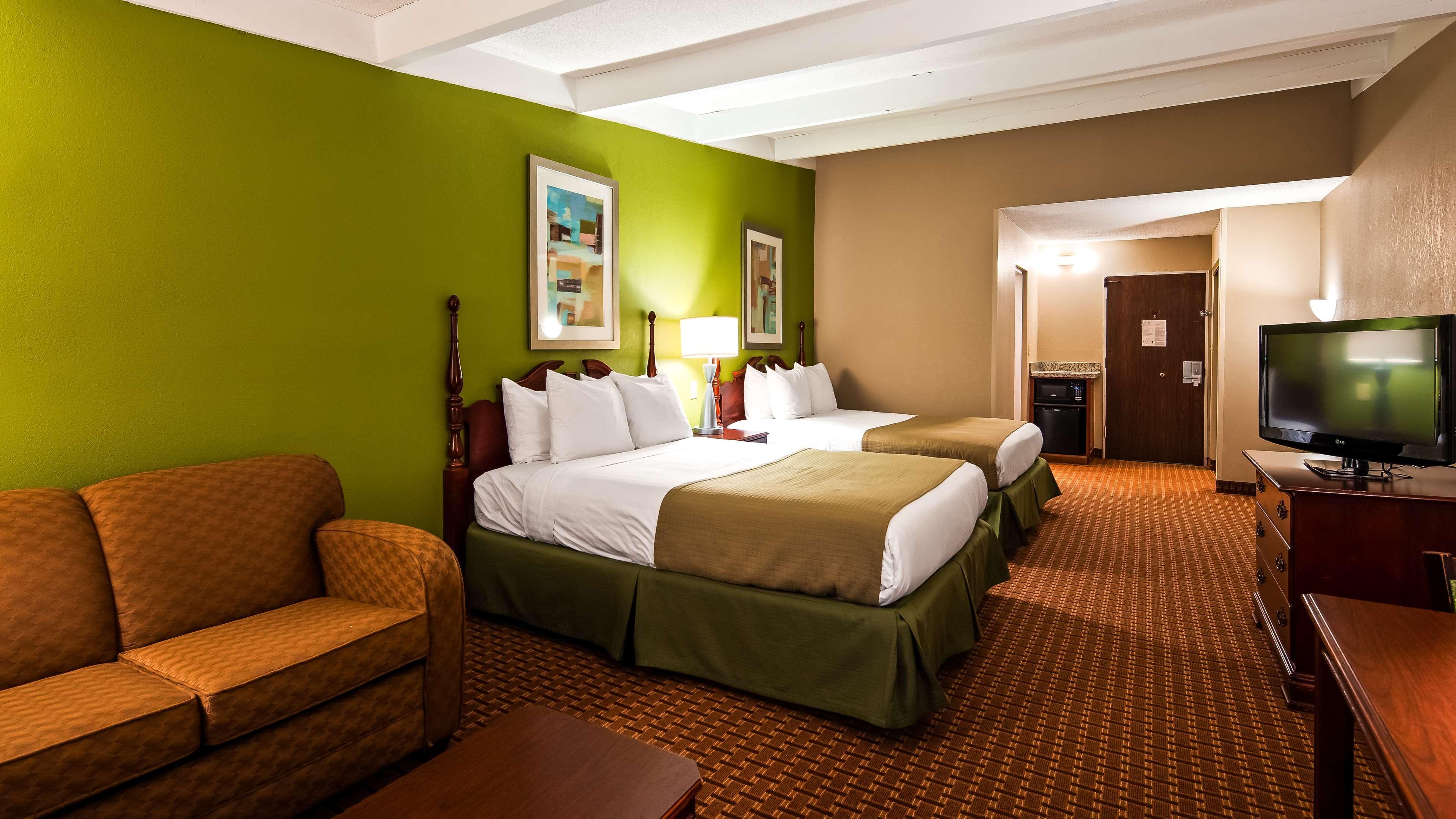 Surestay Plus Hotel By Best Western Raleigh North Downtown Zewnętrze zdjęcie